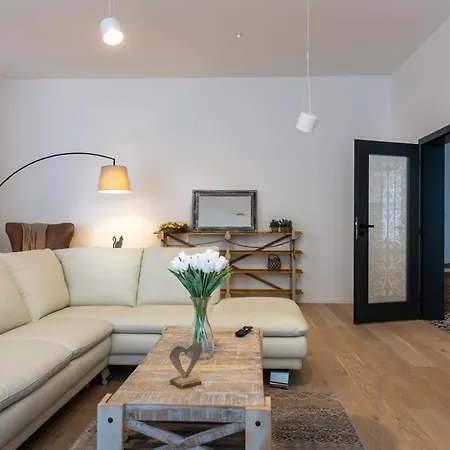 Ferienwohnung Sting Old Town Ostrava Exterior foto