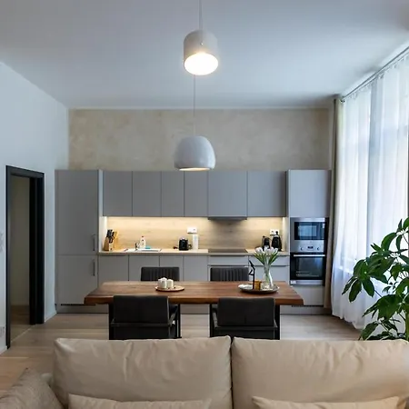 Ferienwohnung Sting Old Town Ostrava Exterior foto