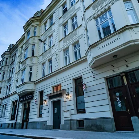 Ferienwohnung Sting Old Town Ostrava Exterior foto