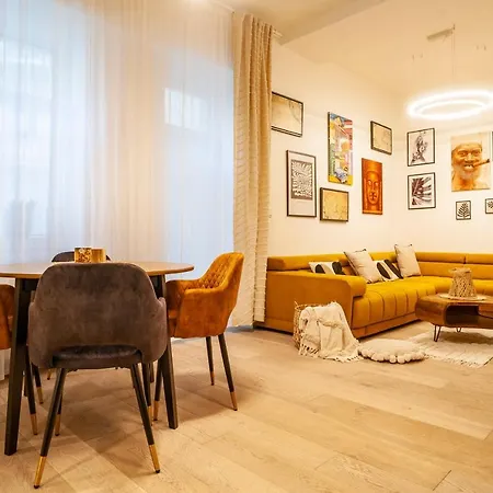 Ferienwohnung Sting Old Town Ostrava Exterior foto