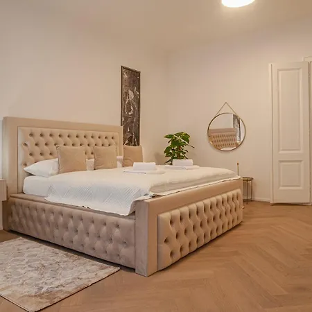 Ferienwohnung Sting Old Town Ostrava Exterior foto