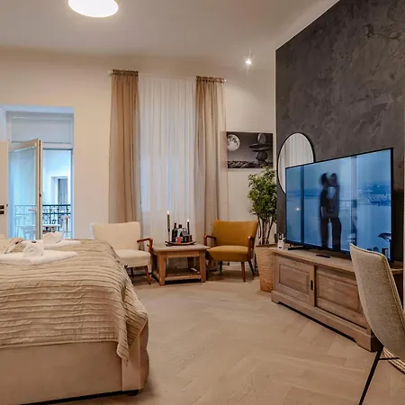 Ferienwohnung Sting Old Town Ostrava Exterior foto