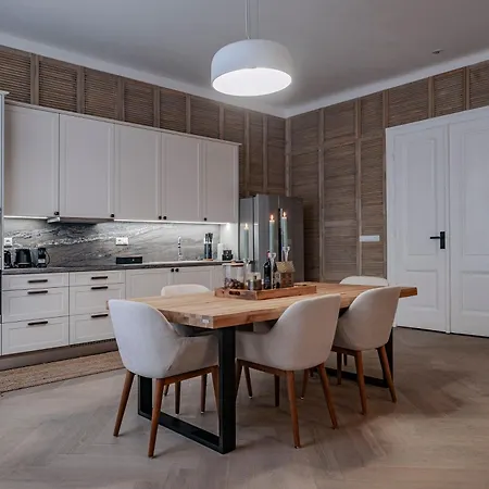 Ferienwohnung Sting Old Town Ostrava Exterior foto