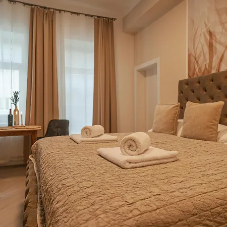 Ferienwohnung Sting Old Town Ostrava Exterior foto