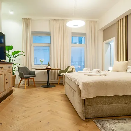 Ferienwohnung Sting Old Town Ostrava Exterior foto