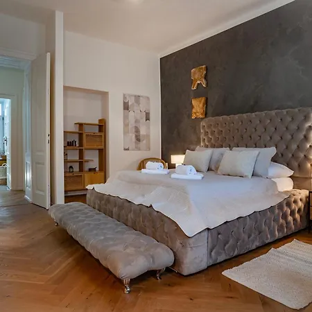 Ferienwohnung Sting Old Town Ostrava Exterior foto