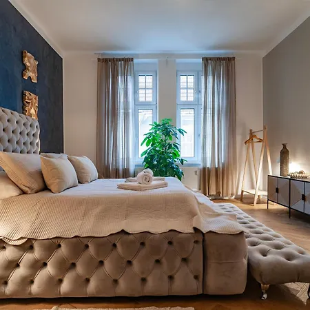 Ferienwohnung Sting Old Town Ostrava Exterior foto