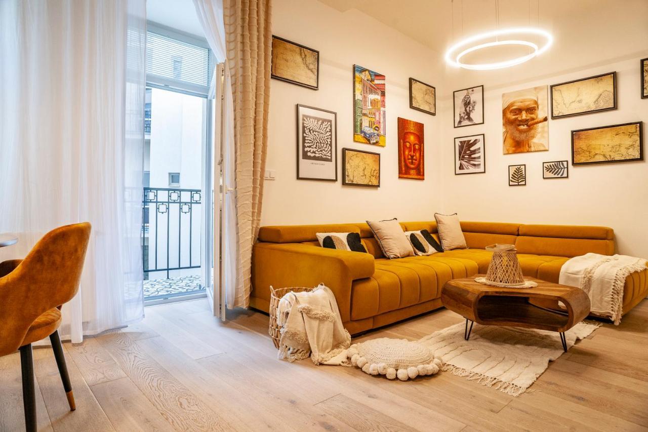 Sting Old Town Apartment *