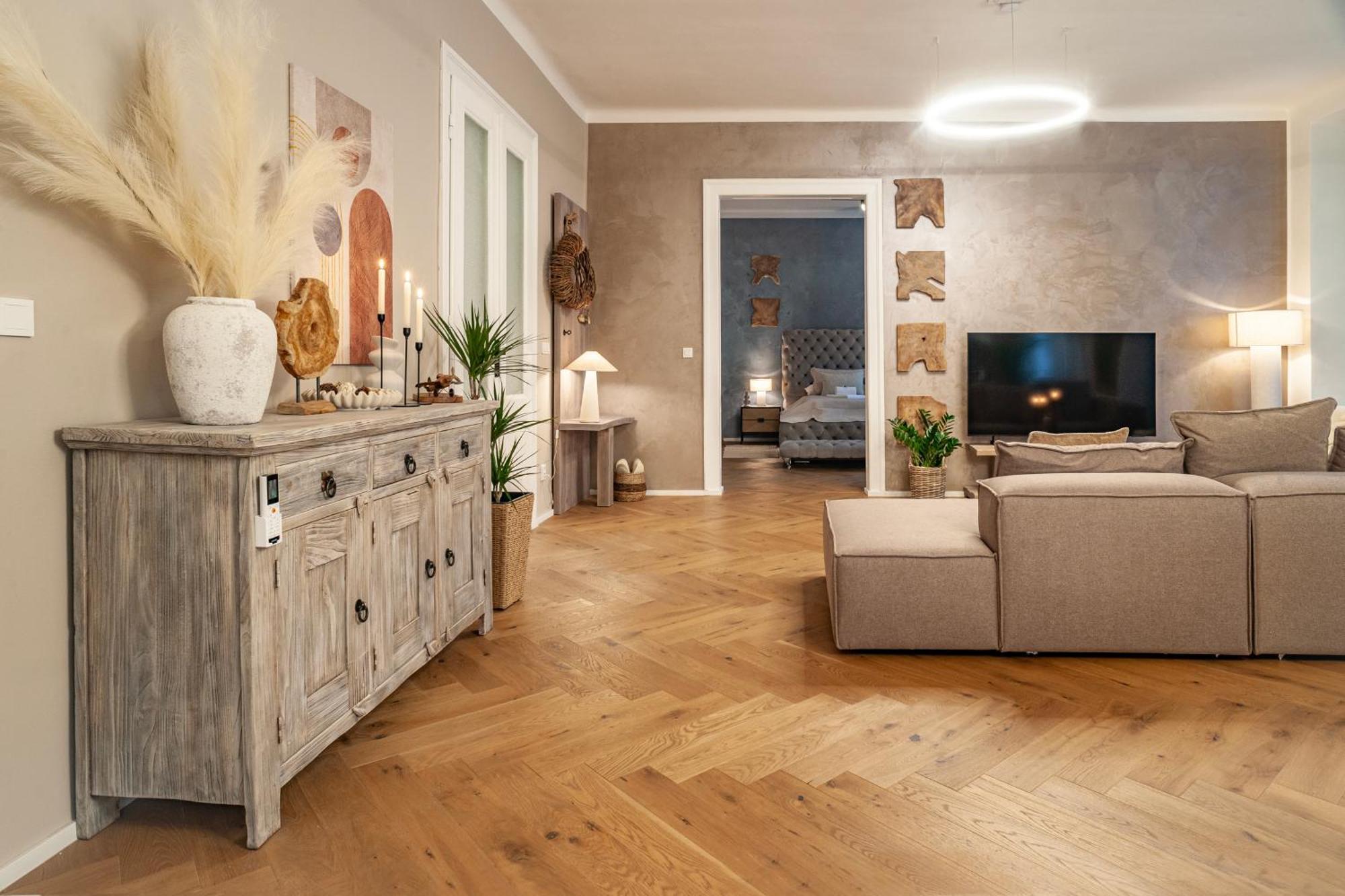 Sting Old Town Apartment *